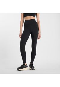 Legginsy damskie New Balance WP51141BK – czarne. Stan: podwyższony. Kolor: czarny. Materiał: lycra, poliester, materiał. Wzór: gładki. Sport: fitness #1