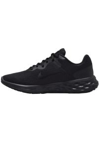 Buty do biegania Nike Revolution 6 Next W DC3729 001 czarne. Kolor: czarny. Materiał: dzianina, guma. Szerokość cholewki: normalna. Model: Nike Revolution. Sport: bieganie #11