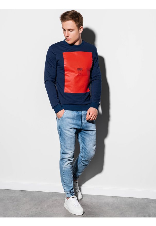Niebieska bluza Ombre Clothing z nadrukiem, klasyczna, bez kaptura