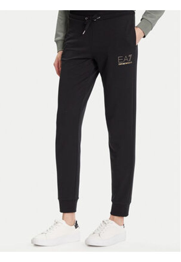 EA7 Emporio Armani Dres 8NTV51 TJ9RZ M7003 Zielony Regular Fit. Kolor: zielony. Materiał: syntetyk