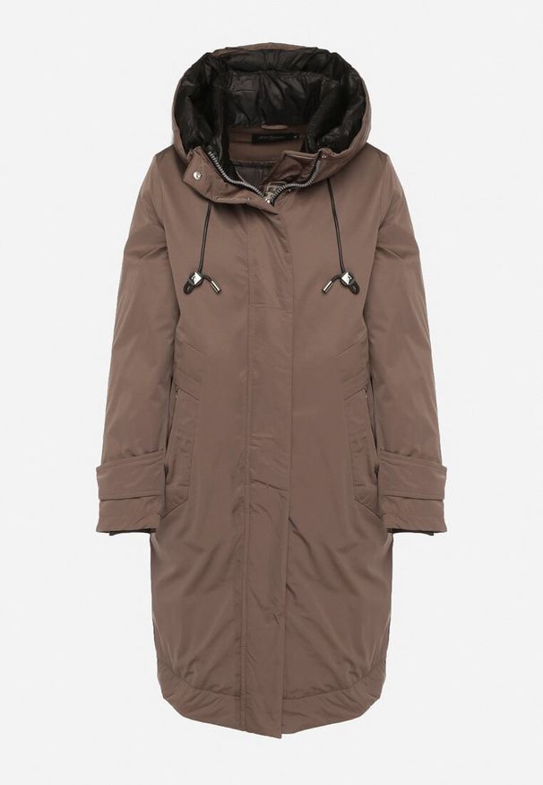 Born2be - Brązowa Pudełkowa Kurtka Typu Parka z Kapturem i Kieszeniami Kaithraea. Typ kołnierza: kaptur. Kolor: brązowy. Materiał: jeans. Sezon: zima. Styl: klasyczny, elegancki