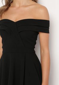 Born2be - Czarna Sukienka z Hiszpańskim Dekoltem o Rozkloszowanym Fasonie Vilenia. Okazja: na co dzień. Kolor: czarny. Typ sukienki: rozkloszowane. Styl: casual, elegancki #2