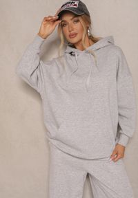 Renee - Jasnoszara Bluza z Kapturem Foss. Typ kołnierza: kaptur. Kolor: szary. Materiał: polar, dzianina. Długość rękawa: długi rękaw. Długość: długie. Wzór: jednolity