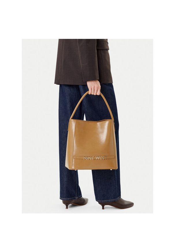 Torebka Nine West. Kolor: beżowy