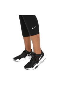 Legginsy damskie sportowe Nike One DD0245. Materiał: materiał, elastan, nylon, tkanina, poliester. Technologia: Dri-Fit (Nike). Długość: długie. Wzór: gładki. Sport: fitness #4