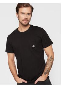 Calvin Klein Jeans T-Shirt J30J323027 Czarny Regular Fit. Kolor: czarny. Materiał: bawełna