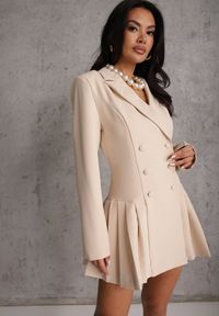Renee - Beżowa Rozkloszowana Sukienka Marynarka VICES z Usztywnianymi Ramionami Ilarita. Okazja: do pracy, na spotkanie biznesowe. Kolor: beżowy. Styl: biznesowy #2