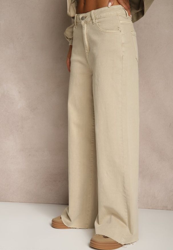 Renee - Beżowe Jeansy High Waist Wide Leg Meorise. Stan: podwyższony. Kolor: beżowy. Długość: długie. Styl: klasyczny, elegancki