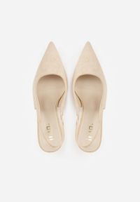 Born2be - Beżowe Sandały na Szpilce z Imitacji Zamszu z Noskiem w Szpic Fyrlenne. Okazja: na co dzień, na spotkanie biznesowe, na ślub cywilny, do pracy, na wesele. Kolor: beżowy. Materiał: zamsz. Sezon: wiosna, lato. Obcas: na szpilce. Styl: casual, biznesowy, elegancki, klasyczny #9