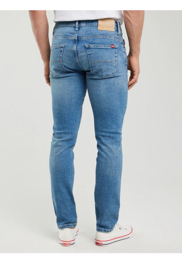 Big-Star - Jeansy męskie skinny z przetarciami niebieskie Jeffray 298. Kolor: niebieski. Styl: elegancki