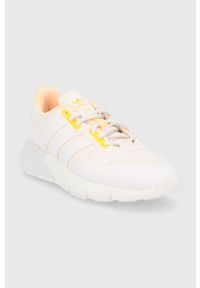 adidas Originals Buty GZ9173 kolor beżowy. Nosek buta: okrągły. Zapięcie: sznurówki. Kolor: beżowy. Materiał: materiał, guma, włókno #5