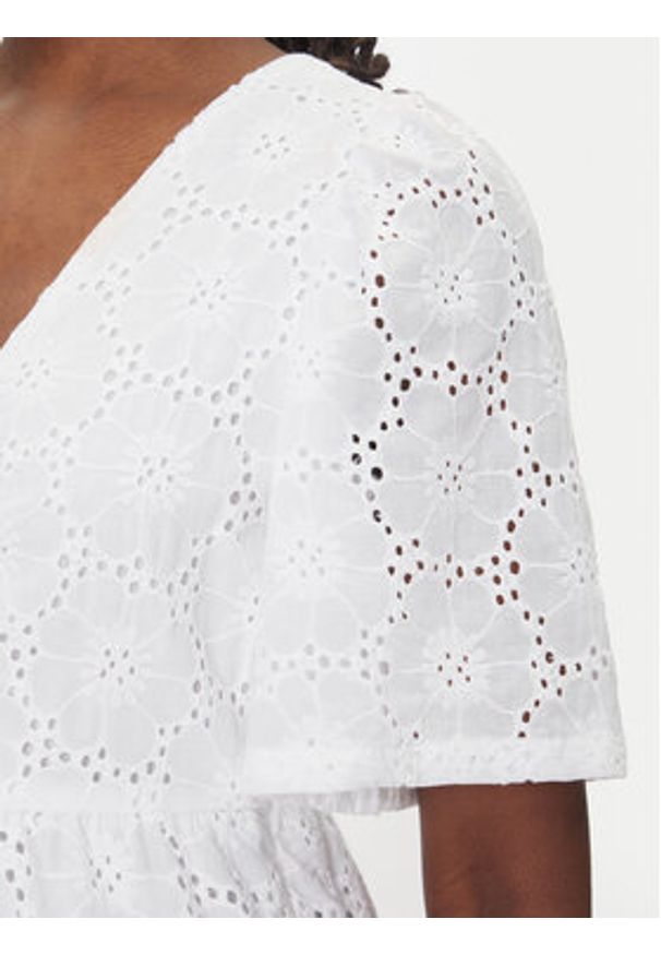 JDY Sukienka letnia Heaven 15347544 Biały Regular Fit. Kolor: biały. Materiał: bawełna. Sezon: lato