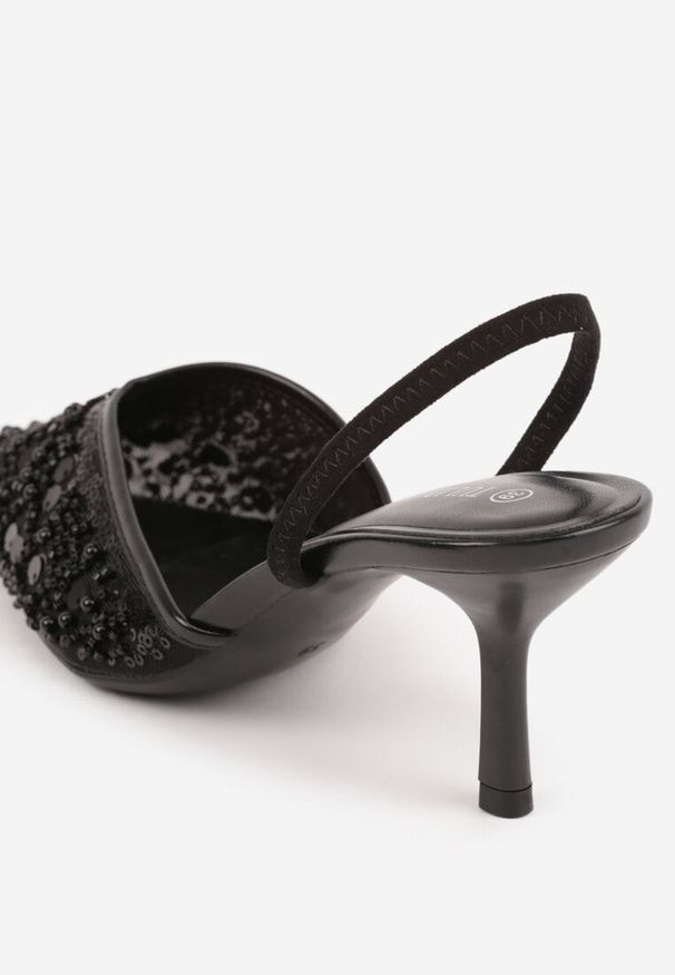 Renee - Czarne Szpilki Slingback Ozdobione Cekinami Vikiraie. Nosek buta: otwarty. Kolor: czarny. Materiał: skóra. Wzór: aplikacja. Obcas: na szpilce. Styl: elegancki