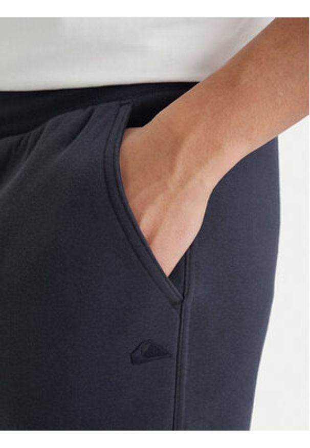Quiksilver Szorty sportowe Salt Water EQYFB03392 Granatowy Regular Fit. Kolor: niebieski. Materiał: bawełna. Styl: sportowy