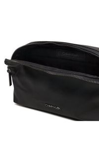 Calvin Klein Saszetka Ck Est. Nylon Camera Bag K50K512116 Czarny. Kolor: czarny. Materiał: materiał #5
