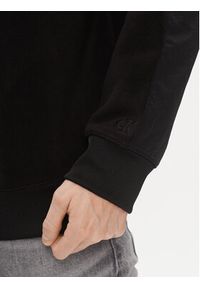 Calvin Klein Jeans Bluza J30J324110 Czarny Regular Fit. Kolor: czarny. Materiał: syntetyk