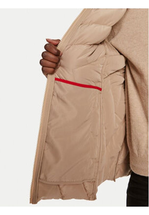 TOMMY HILFIGER - Tommy Hilfiger Bezrękawnik Chevron WW0WW42624 Beżowy Regular Fit. Kolor: beżowy. Materiał: syntetyk. Długość rękawa: bez rękawów