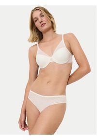 Triumph Figi klasyczne Signature Sheer 10222554 Écru. Materiał: syntetyk
