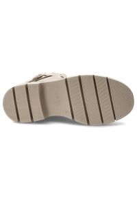 Botki damskie Jeep, trzewiki na płaskim obcasie za kostkę i zapinane na zamek, kremowe, JL52591A. Zapięcie: zamek. Kolor: beżowy. Szerokość cholewki: normalna. Wzór: moro. Wysokość cholewki: za kostkę. Materiał: dzianina. Sezon: zima, jesień. Obcas: na obcasie. Styl: militarny. Wysokość obcasa: niski #6