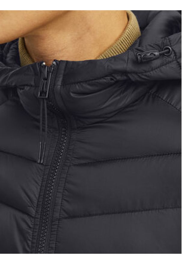 Jack & Jones Kurtka zimowa Sprint 12258441 Czarny Regular Fit. Kolor: czarny. Materiał: syntetyk. Sezon: zima