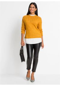 Sweter ażurowy z koszulową wstawką bonprix ciemnożółty. Kolor: żółty. Wzór: ażurowy #5