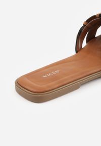 Born2be - Jasnobrązowe Płaskie Klapki Ozdobione Plecionymi Paskami Terilynn. Kolor: brązowy. Materiał: len. Wzór: aplikacja. Sezon: lato. Obcas: na obcasie. Styl: elegancki. Wysokość obcasa: niski #3