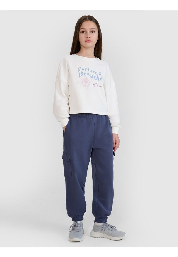 4f - 4F Spodnie dresowe joggery dziewczęce - szare 152 (11-12 lat). Okazja: na co dzień. Kolor: szary. Materiał: dresówka. Wzór: gładki, ze splotem. Sezon: lato. Styl: casual, sportowy