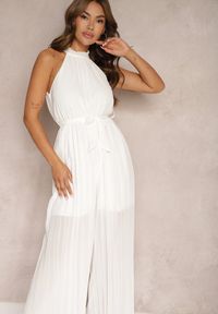 Renee - Biały Kombinezon z Dekoltem Typu Halter i Gumką w Talii Zolefia. Kolor: biały. Długość: długie. Styl: elegancki #5