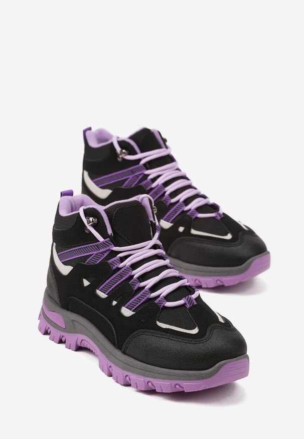 Renee - Czarno-Fioletowe Buty Trekkingowe Traperki Vices ze Sznurowaną Cholewką Afellie. Kolor: czarny. Szerokość cholewki: normalna