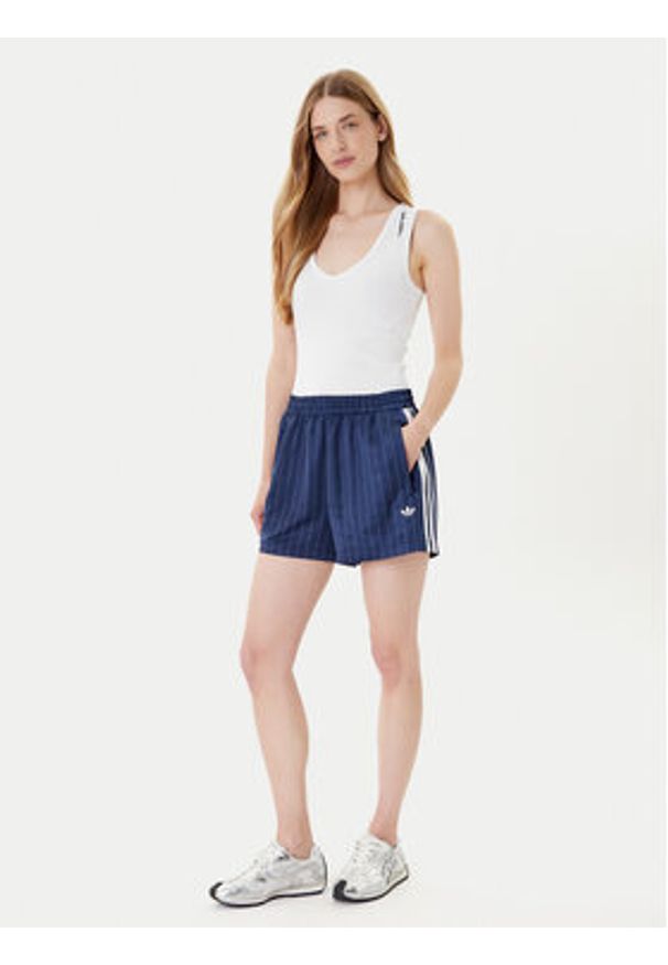 Adidas - adidas Szorty sportowe Pin-stripe Satin KD2285 Granatowy Loose Fit. Kolor: niebieski. Materiał: syntetyk