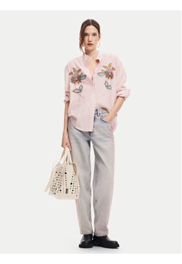 Desigual Koszula Nagano 24WWCW40 Różowy Regular Fit. Kolor: różowy. Materiał: wiskoza, syntetyk