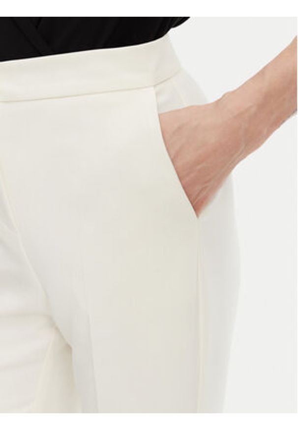 Maryley Spodnie materiałowe 25EB587/43VA Écru Regular Fit. Materiał: syntetyk