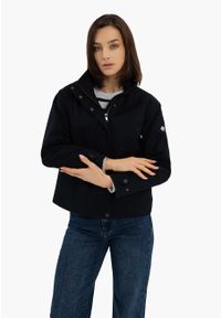 Volcano - Krótka kurtka przejściowa J-MELBA. Typ kołnierza: kołnierzyk stójkowy. Materiał: materiał. Długość: krótkie. Sezon: wiosna. Styl: elegancki, sportowy #1