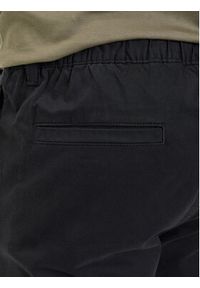 BOSS Spodnie materiałowe Sisla-9 50544866 Czarny Regular Fit. Kolor: czarny. Materiał: bawełna
