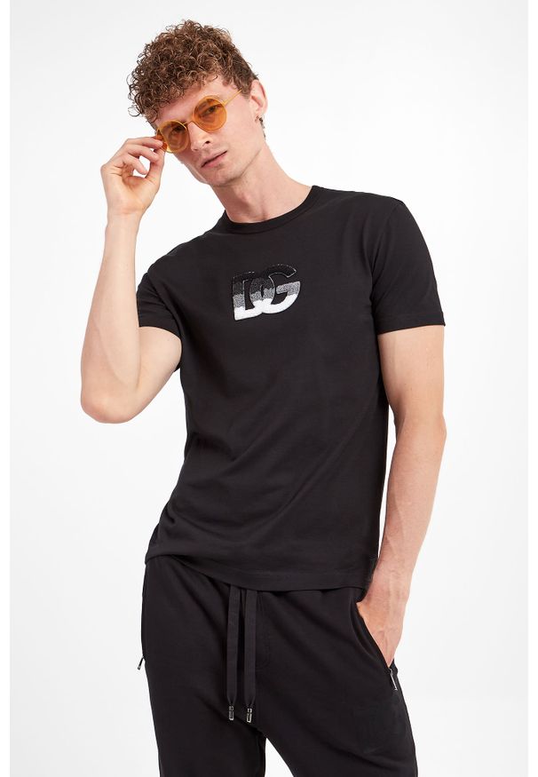 Dolce & Gabbana - T-shirt DOLCE & GABBANA. Długość rękawa: krótki rękaw. Długość: krótkie. Wzór: aplikacja