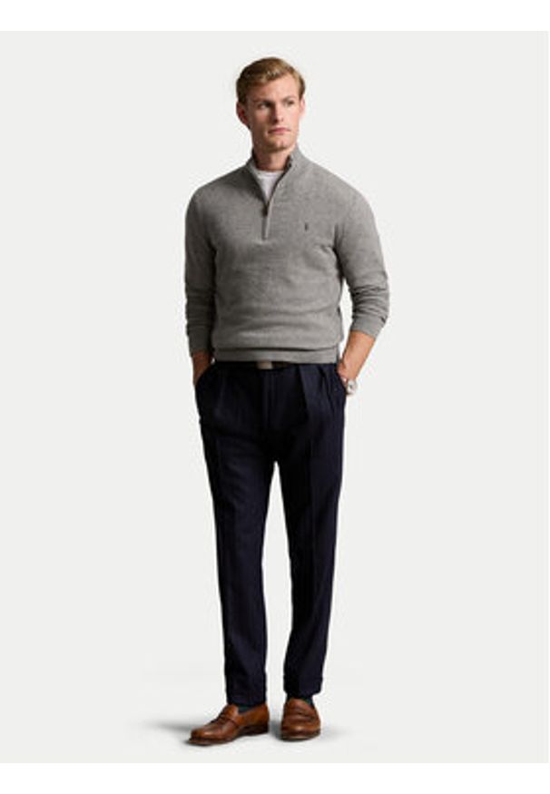 Polo Ralph Lauren Sweter 710876756009 Szary Regular Fit. Typ kołnierza: polo. Kolor: szary. Materiał: wełna