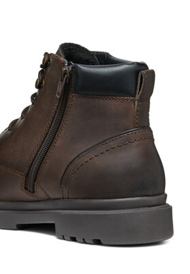 Geox Trapery U Andalo U46DDC 000FF C6009 Brązowy. Kolor: brązowy. Materiał: skóra