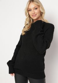 Born2be - Czarny Klasyczny Sweter z Wełną Wykończony Ściągaczami Susa. Kolor: czarny. Materiał: wełna. Styl: klasyczny #2