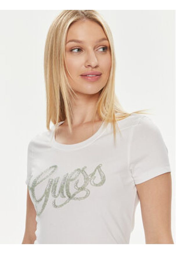 Guess T-Shirt W4GI30 J1314 Biały Slim Fit. Kolor: biały. Materiał: bawełna