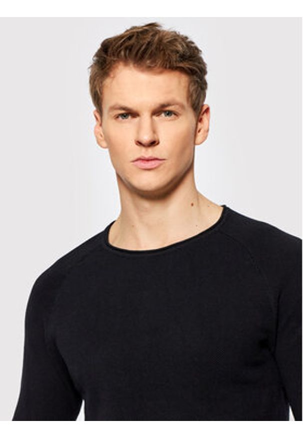 Jack & Jones Sweter Hill 12157321 Czarny Regular Fit. Kolor: czarny. Materiał: bawełna