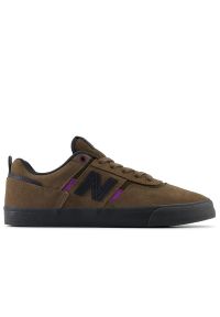 Buty New Balance Numeric NM306ODS - brązowe. Kolor: brązowy. Materiał: zamsz, syntetyk, materiał, guma. Szerokość cholewki: normalna. Sport: turystyka piesza, skateboard