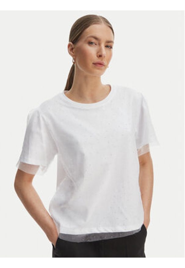 Rinascimento T-Shirt CFC0128089003 Biały Regular Fit. Kolor: biały. Materiał: bawełna