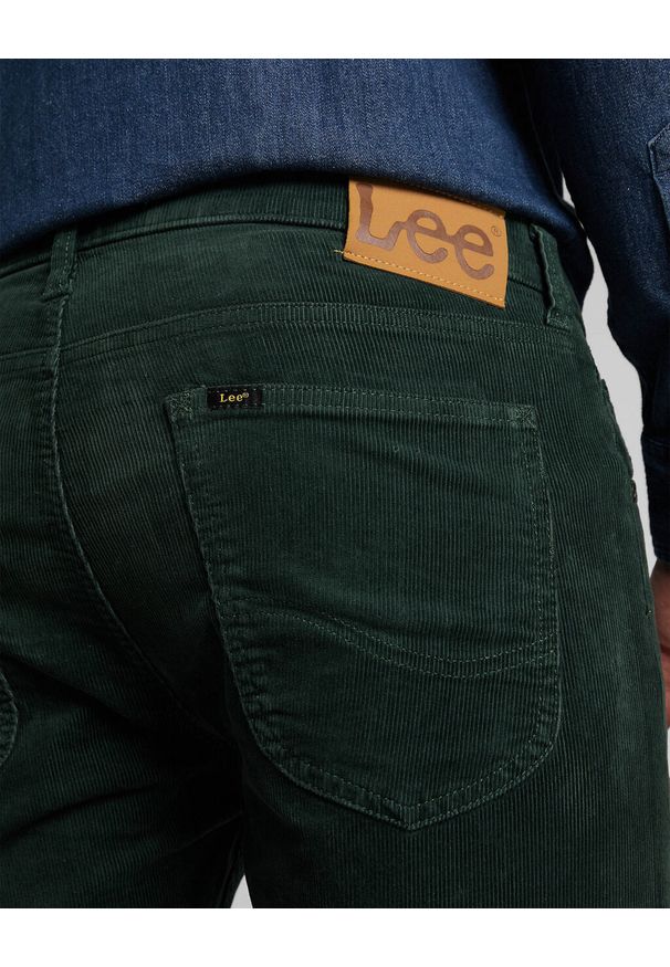 Lee - LEE LUKE MĘSKIE SPODNIE JEANSOWE DŻINSY KELP L719AXIN 112321580