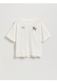 Reserved - T-shirt z nadrukiem na plecach - złamana biel. Materiał: bawełna. Wzór: nadruk