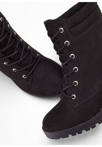 bonprix - Botki sznurowane na obcasie słupkowym. Kolor: czarny. Obcas: na obcasie. Styl: elegancki. Wysokość obcasa: średni #3