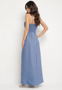 Born2be - Niebieska Kopertowa Sukienka na Ramiączkach z Wiskozy Zdobiona Cyrkoniami Ararielle. Okazja: na co dzień, na imprezę, na spacer. Typ kołnierza: dekolt w kształcie V. Kolor: niebieski. Materiał: wiskoza. Długość rękawa: na ramiączkach. Wzór: aplikacja. Typ sukienki: kopertowe. Styl: casual, klasyczny #3