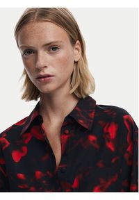 Desigual Sukienka koszulowa Plisado 25WWVW16 Czerwony Regular Fit. Kolor: czerwony. Materiał: syntetyk. Typ sukienki: koszulowe #3