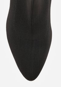 Renee - Czarne Skarpetkowe Botki VICES na Słupku w Eleganckim Stylu Rarana. Zapięcie: bez zapięcia. Kolor: czarny. Materiał: skóra. Obcas: na słupku. Styl: elegancki. Wysokość obcasa: średni #6