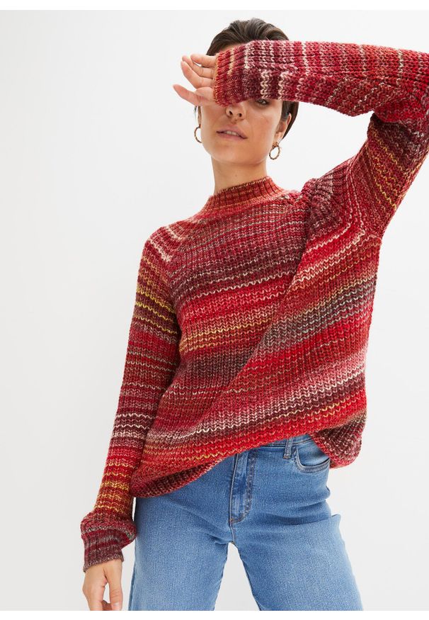 bonprix - Wygodny gruby sweter. Kolor: czerwony. Wzór: melanż