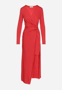 Born2be - Czerwona Sukienka z Efektownym Marszczeniem i Rozcięciem z Wiskozą Kliheria. Okazja: na co dzień. Kolor: czerwony. Materiał: wiskoza. Długość rękawa: długi rękaw. Styl: klasyczny, casual, elegancki #7